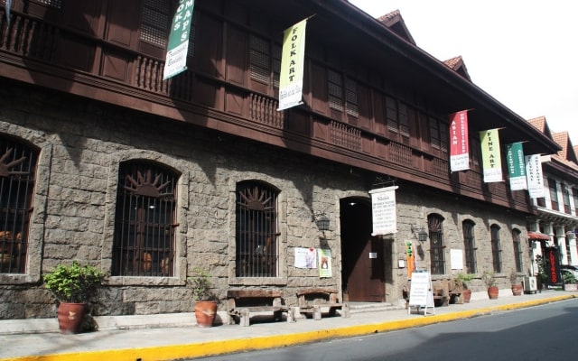 Khám phá thành phố Intramuros - điểm du lịch Philippines cổ kính tuyệt đẹp